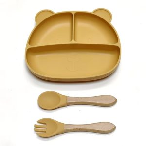 Assiette en Silicone en Forme d’Ours avec Cuillère et Fourchette – Set de Repas Bébé Antidérapant